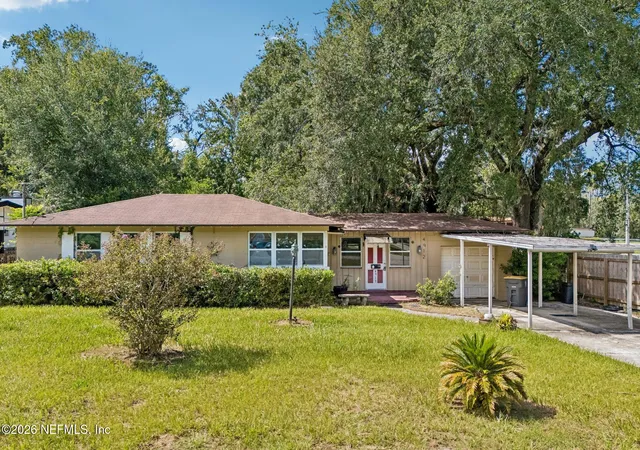 Photo 1 of Single family home for sale at 4912 Bridgewater Cir, Jacksonville, FL 32207 | MLS# 2165465 | Listing updated on 2026-09-25