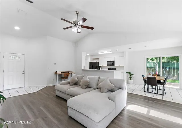 Photo 3 of Single family home for sale at 175 Del Prado Dr, Ponte Vedra Beach, FL 32082 | MLS# 2165439 | Listing updated on 2026-09-24