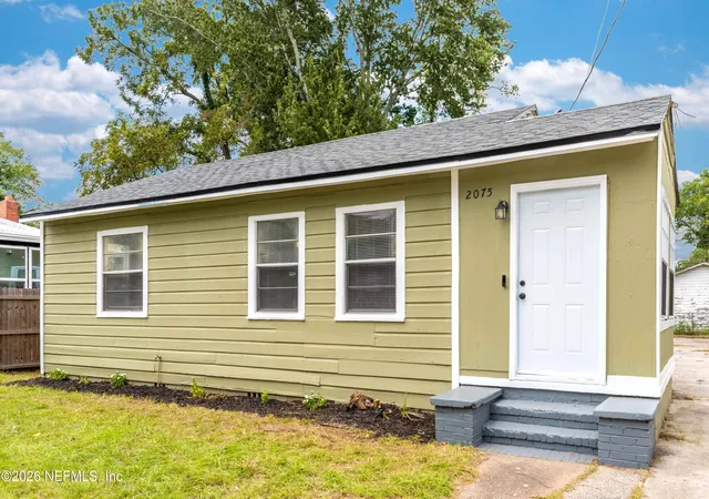 Photo 1 of Single family home for sale at 2075 W 13th Street, Jacksonville, FL 32209 | MLS# 2165613 | Listing updated on 2026-09-30