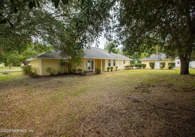 Photo 3 of Single family home for sale at 618 SE 44th Street, Keystone Heights, FL 32656 | MLS# 2165808 | Listing updated on 2026-10-01