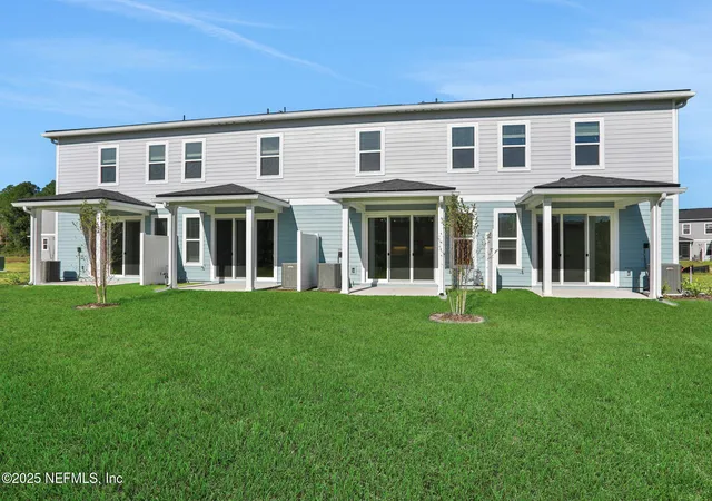Photo 3 of Townhouse for sale at 162 Wood Ln, Saint Augustine, FL 32092 | MLS# 2165447 | Listing updated on 2026-10-17