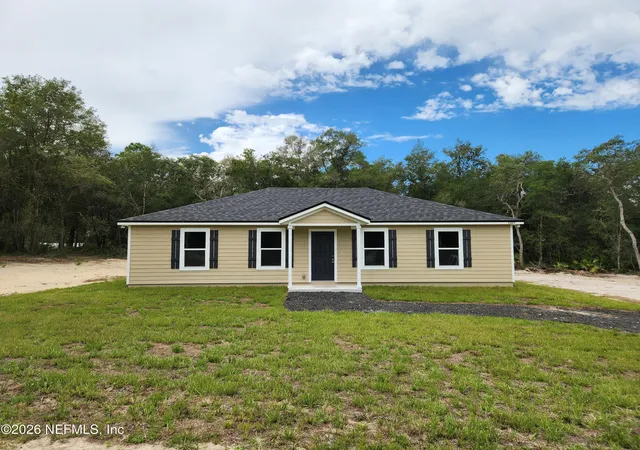 Photo 1 of Sale Pending at 5487 Jefferson St, Keystone Heights, FL 32656 | MLS# 2165480 | Listing updated on 2026-09-25