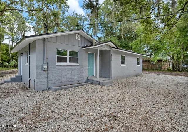 Photo 2 of Sale Pending at 8177 Waxwing Ave, Jacksonville, FL 32219 | MLS# 2165499 | Listing updated on 2026-10-02