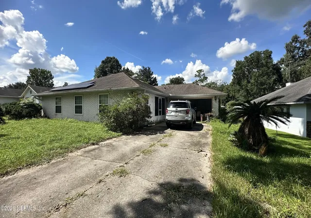 Single family home for sale at 97 Teak Rd, Ocala, FL 34472 | MLS# 2165496