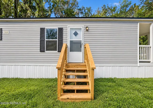 Photo 3 of Sale Pending at 2626 Ladino Ln, Jacksonville, FL 32210 | MLS# 2165590 | Listing updated on 2026-09-23