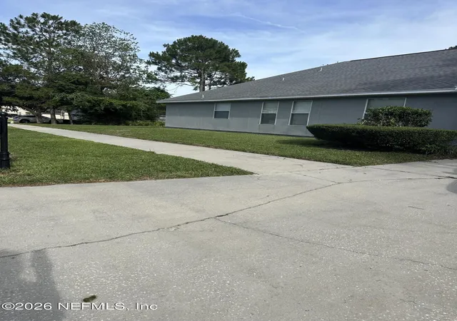 Photo 2 of Single family home for sale at 13879 Devan Lee Dr E, Jacksonville, FL 32226 | MLS# 2165600 | Listing updated on 2026-09-19