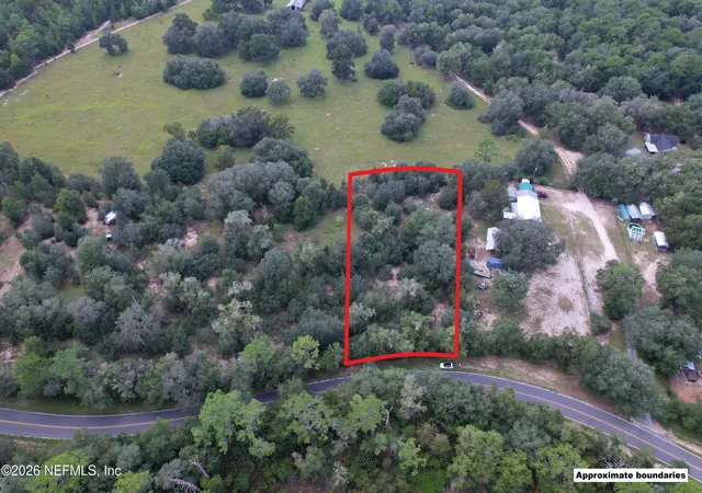 Photo 2 of Land for sale at 637 Cousintown Rd, Interlachen, FL 32148 | MLS# 2165624 | Listing updated on 2026-10-22