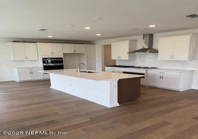 Photo 3 of Single family home for sale at 960 Brk Forest Dr, Saint Augustine, FL 32092 | MLS# 2165656 | Listing updated on 2026-10-26