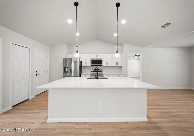 Photo 3 of Single family home for sale at 11637 Jackman Cvs Ln, Jacksonville, FL 32218 | MLS# 2165702 | Listing updated on 2026-09-21