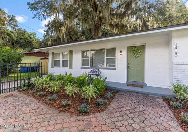 Photo 1 of Single family home for sale at 2455 Seaway St, Jacksonville, FL 32233 | MLS# 2165703 | Listing updated on 2026-09-21