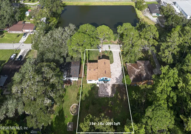 Photo 4 of Single family home for sale at 1811 Mills Rd, Jacksonville, FL 32216 | MLS# 2167129 | Listing updated on 2026-10-29