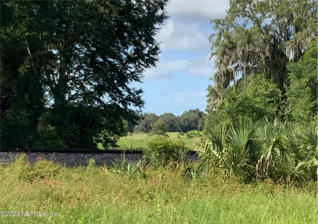 Photo 3 of Sale Pending at 7245 Se 246th Terrace, Hawthorne, FL 32640 | MLS# 2165765 | Listing updated on 2026-10-08