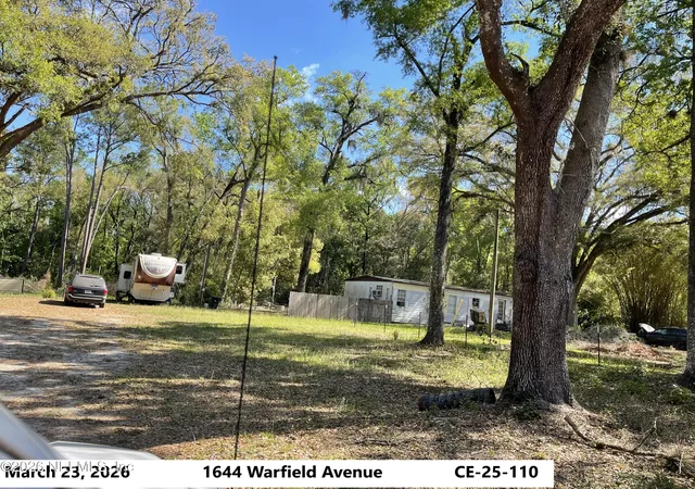 Photo 1 of Single family home for sale at 1644 Warfield Ave, Green Cove Springs, FL 32043 | MLS# 2165780 | Listing updated on 2026-09-21