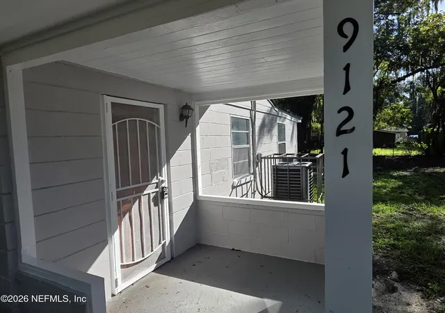 Photo 2 of Sale Pending at 9121 Adams Ave, Jacksonville, FL 32208 | MLS# 2165791 | Listing updated on 2026-09-30