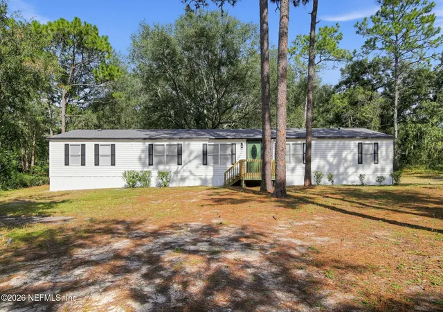 Photo 1 of Manufactured home for sale at 124 Hour Glass Cir, Hawthorne, FL 32640 | MLS# 2165760 | Listing updated on 2026-09-21