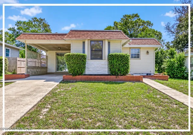 Photo 1 of Single family home for sale at 175 Phoenetia Dr, Saint Augustine, FL 32086 | MLS# 2165800 | Listing updated on 2026-10-02