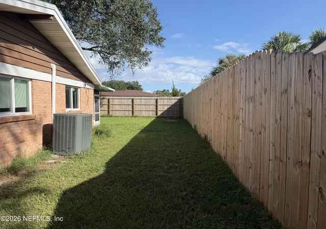 Photo 20 of Single family home for sale at 3725 Darnall Pl, Jacksonville, FL 32217 | MLS# 2165812 | Listing updated on 2026-09-29