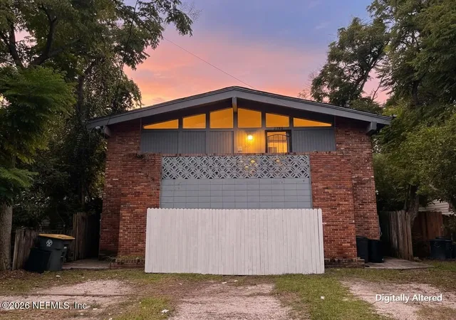 Photo 1 of Sale Pending at 2859 Sydney St, Jacksonville, FL 32205 | MLS# 2165891 | Listing updated on 2026-10-04