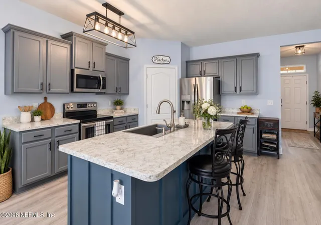 Photo 2 of Single family home for sale at 3825 Bronco Rd, Middleburg, FL 32068 | MLS# 2165860 | Listing updated on 2026-09-22