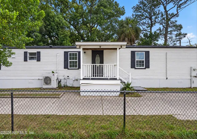 Photo 3 of Manufactured home for sale at 4565 Appleton Ave, Jacksonville, FL 32210 | MLS# 2165906 | Listing updated on 2026-09-22