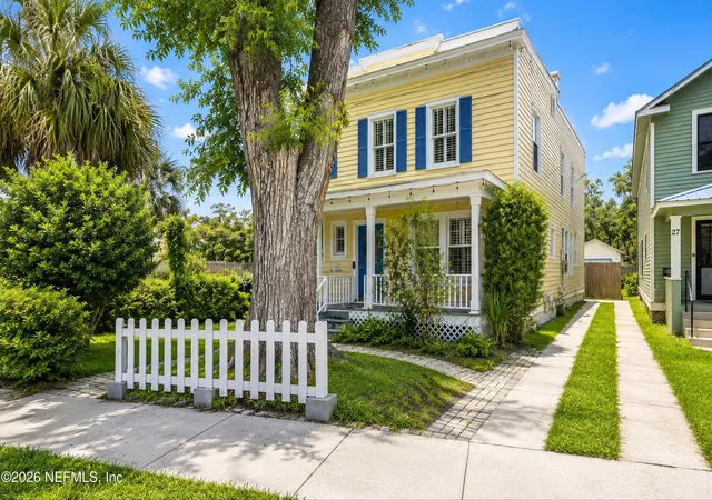 Single family home for sale at 29 Grant St, Saint Augustine, FL 32084 | MLS# 2165996