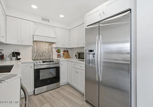 Photo 4 of Condo for sale at 1601 Ocean Dr S #106, Jacksonville Beach, FL 32250 | MLS# 2166073 | Listing updated on 2026-09-23