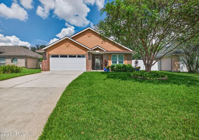 Photo 3 of Single family home for sale at 1350 Summit Oaks Dr W, Jacksonville, FL 32221 | MLS# 2166235 | Listing updated on 2026-09-24