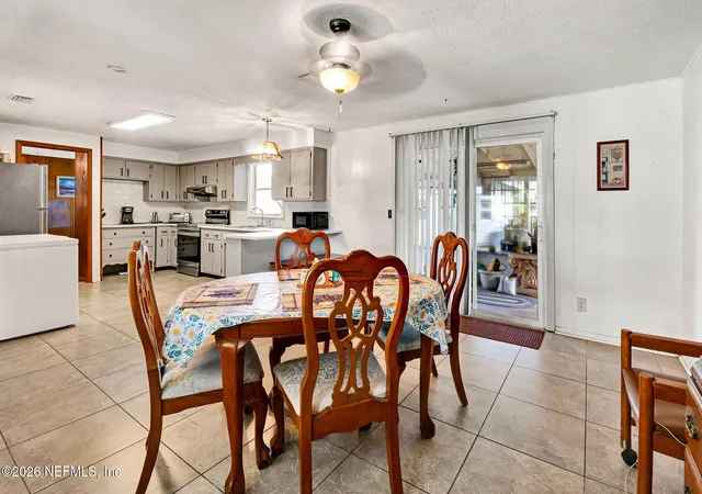 Photo 3 of Single family home for sale at 549 Clermont Ave S, Orange Park, FL 32073 | MLS# 2166171 | Listing updated on 2026-09-23