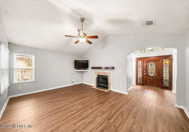 Photo 3 of Single family home for sale at 6175 Alpenrose Ave, Jacksonville, FL 32256 | MLS# 2166124 | Listing updated on 2026-10-07