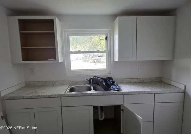 Photo 3 of Single family home for sale at 1949 W 6th Street, Jacksonville, FL 32209 | MLS# 2166120 | Listing updated on 2026-09-23