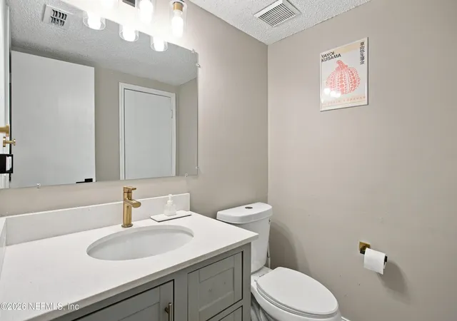 Photo 4 of Townhouse for sale at 11632 Dunes Way Dr N, Jacksonville, FL 32225 | MLS# 2166166 | Listing updated on 2026-09-28