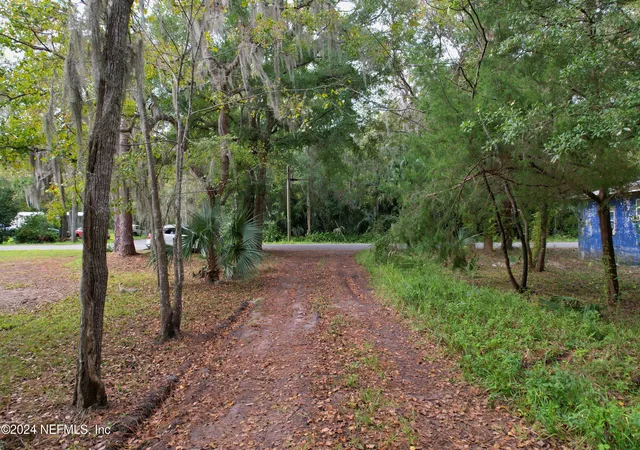 Photo 4 of Land for sale at 725 Helen St, Saint Augustine, FL 32084 | MLS# 2166133 | Listing updated on 2026-09-23