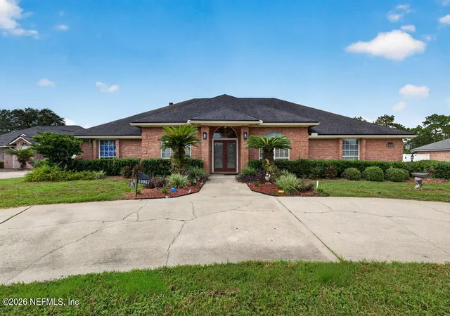 Photo 2 of Single family home for sale at 10087 Pebble Ridge Dr N, Jacksonville, FL 32220 | MLS# 2166161 | Listing updated on 2026-09-29