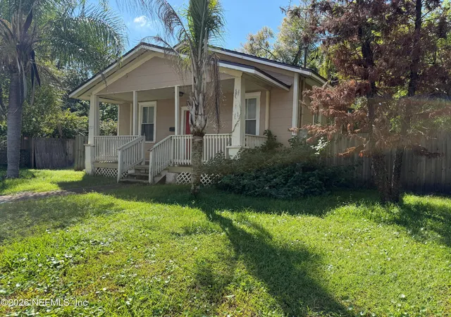 Photo 3 of Single family home for sale at 2720 Walton St, Jacksonville, FL 32207 | MLS# 2166156 | Listing updated on 2026-10-07