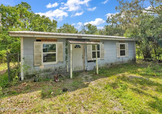 Single family home for sale at 326 Bird Rd, Jacksonville, FL 32218 | MLS# 2166196
