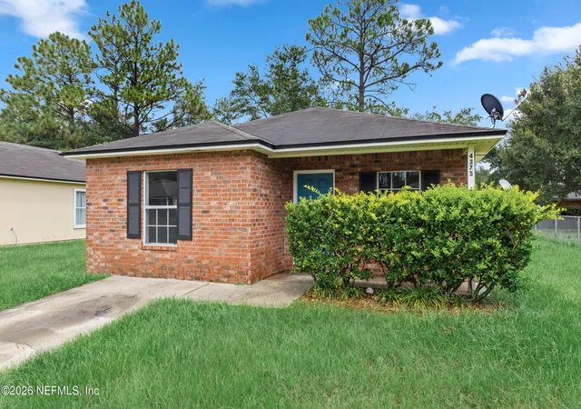 Photo 2 of Single family home for sale at 4373 Melissa Ct W, Jacksonville, FL 32210 | MLS# 2166200 | Listing updated on 2026-09-23