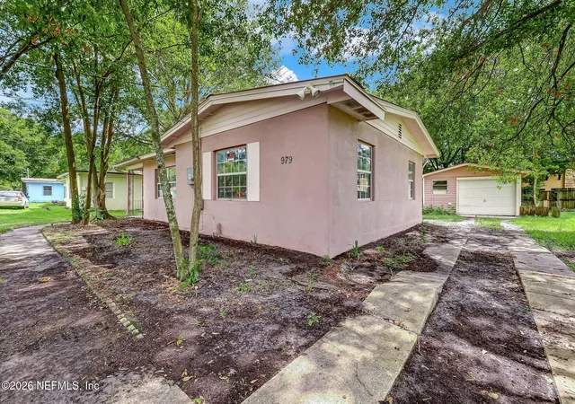 Photo 4 of Single family home for sale at 979 Mikael Ave, Jacksonville, FL 32205 | MLS# 2166201 | Listing updated on 2026-09-23