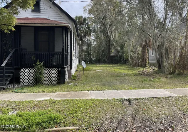 Photo 1 of Land for sale at 369 King St, Jacksonville, FL 32204 | MLS# 2166262 | Listing updated on 2026-09-24