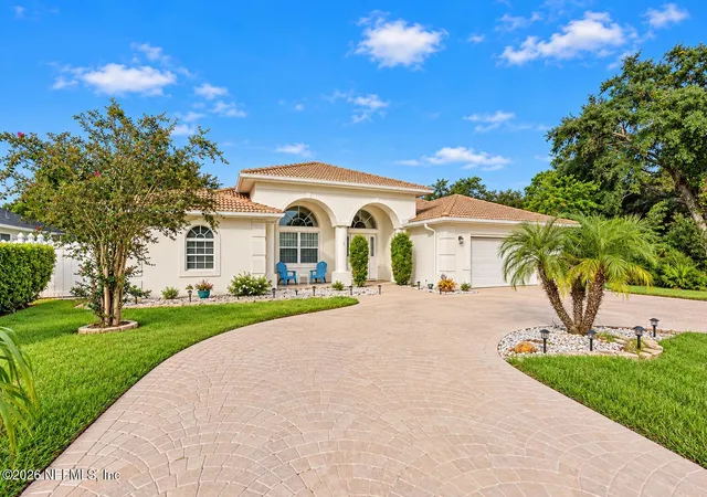 Photo 2 of Single family home for sale at 8 Fieldstone Ln, Palm Coast, FL 32137 | MLS# 2167048 | Listing updated on 2026-10-27