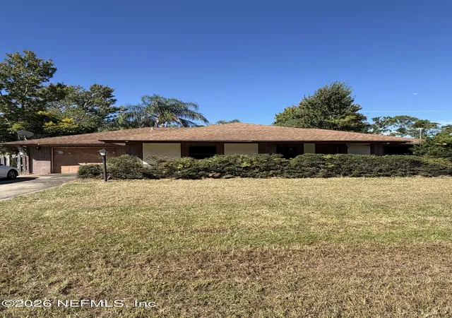 Photo 1 of Sale Pending at 12 Berkshire Ln, Palm Coast, FL 32137 | MLS# 2167770 | Listing updated on 2026-10-22
