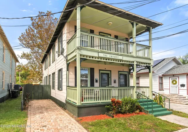 Single family home for sale at 8 Mulvey St, Saint Augustine, FL 32084 | MLS# 2167560