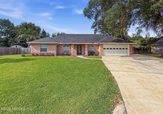 Single family home for sale at 811 Swinford Ct, Orange Park, FL 32065 | MLS# 2168510