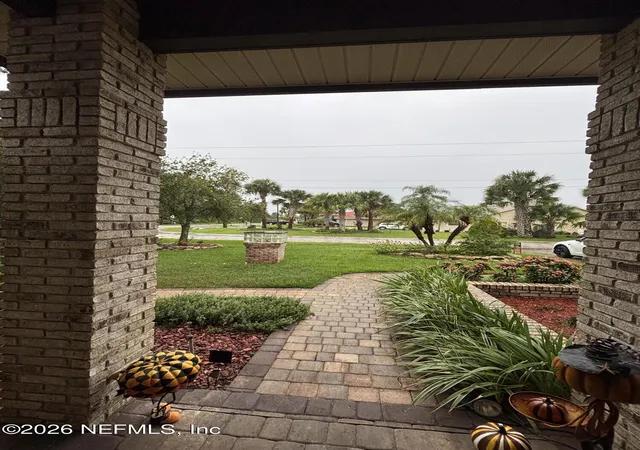 Photo 3 of Single family home for sale at 2 Covington Ln, Palm Coast, FL 32137 | MLS# 2168149 | Listing updated on 2026-10-27