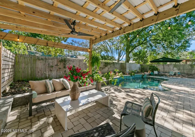 Photo 3 of Single family home for sale at 1105 Kings Rd, Neptune Beach, FL 32266 | MLS# 2168607 | Listing updated on 2026-10-27