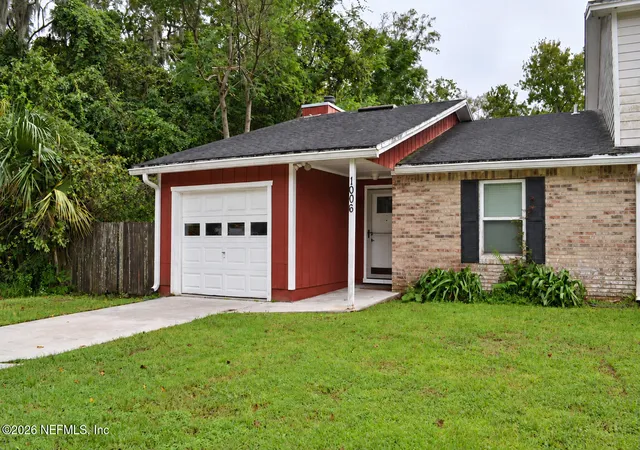 Townhouse for sale at 1006 Assisi Ln, Jacksonville, FL 32233 | MLS# 2168757