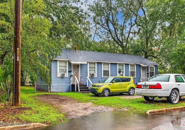 Photo 2 of House for sale at 3627 Lionell St, Jacksonville, FL 32209 | MLS# 2169343 | Listing updated on 2026-10-15