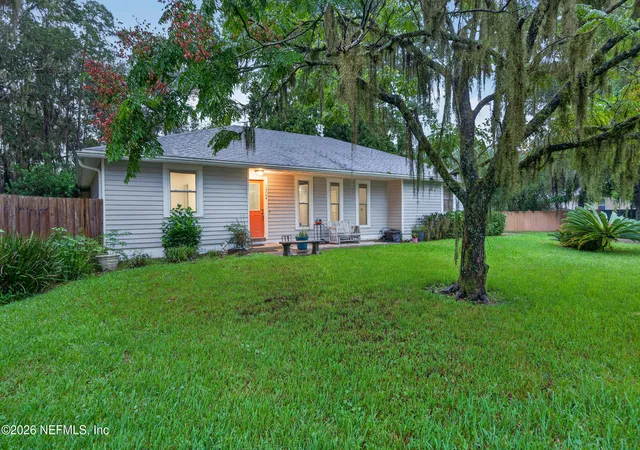 Photo 2 of Single family home for sale at 10704 Spurs Ct, Jacksonville, FL 32257 | MLS# 2168849 | Listing updated on 2026-10-28