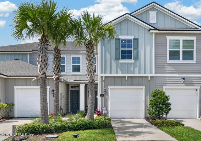 Townhouse for sale at 138 Redbud Rd, Palm Coast, FL 32137 | MLS# 2168885