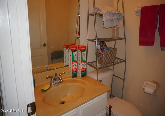 Photo 4 of Townhouse for sale at 12228 Caney Marsh Ct, Jacksonville, FL 32218 | MLS# 2168940 | Listing updated on 2026-10-26