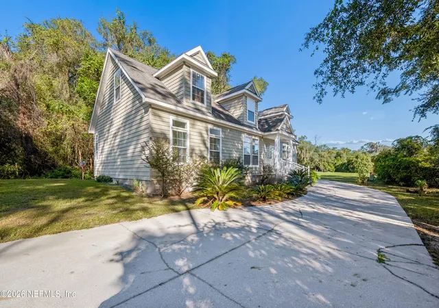 Photo 4 of Single family home for sale at 6326 Lake Dr, Starke, FL 32091 | MLS# 2169688 | Listing updated on 2026-10-22